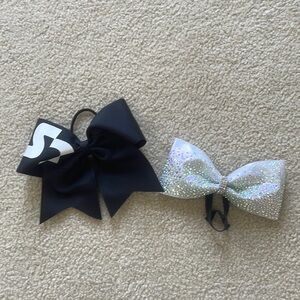 Cheer bows (both included)